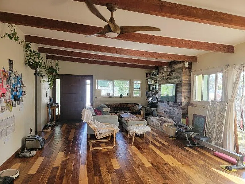 2312 Galveston St — Photo 1
