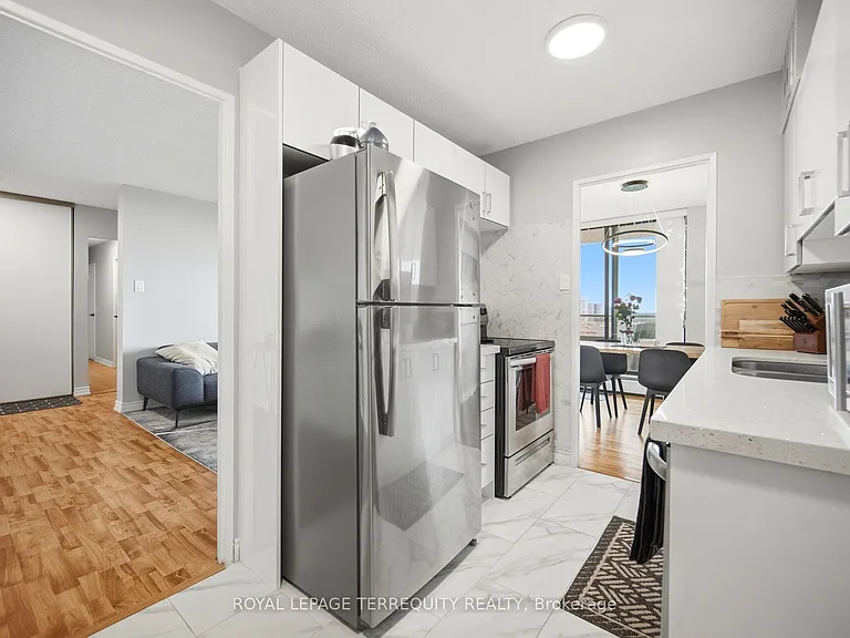 2929 Aquitaine Ave #709 — Photo 16