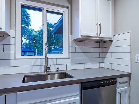 5th image of 4767 E Michigan Ave