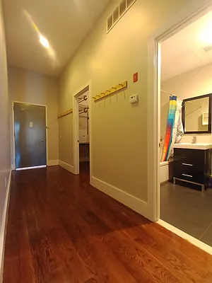 Rented by City Vista Inc | media 6