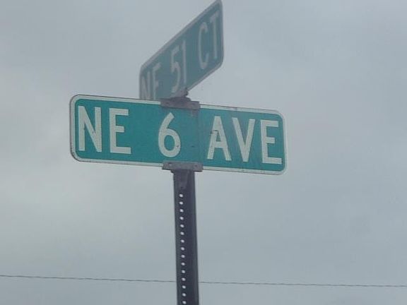 5th image of 5121 NE 6th Ave