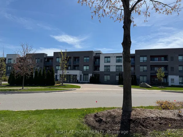 40 Via Rosedale Way #307, Brampton, ON L6R 4A4