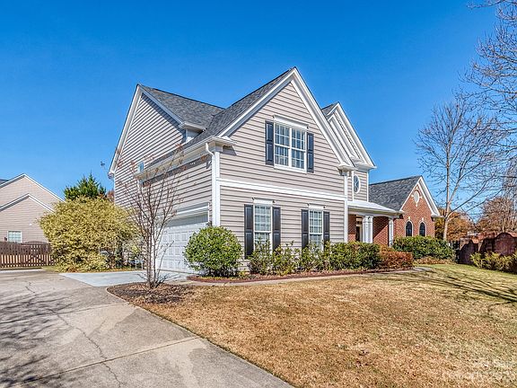 2nd image of 6857 Guinevere Dr