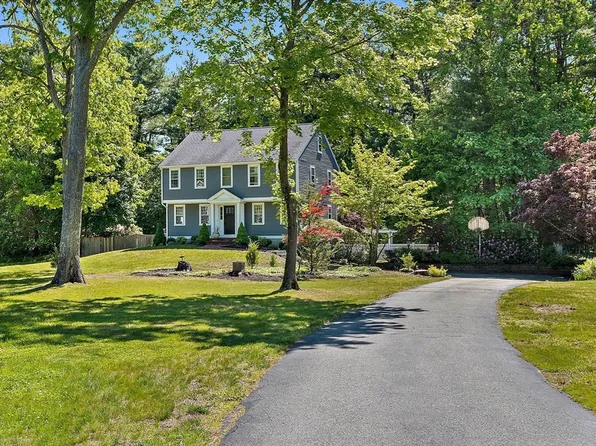 45 Elis Ln, Duxbury, MA 02332