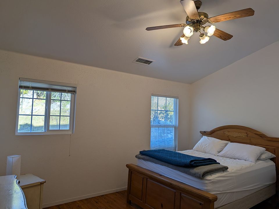 1st image of 44423 Road 628