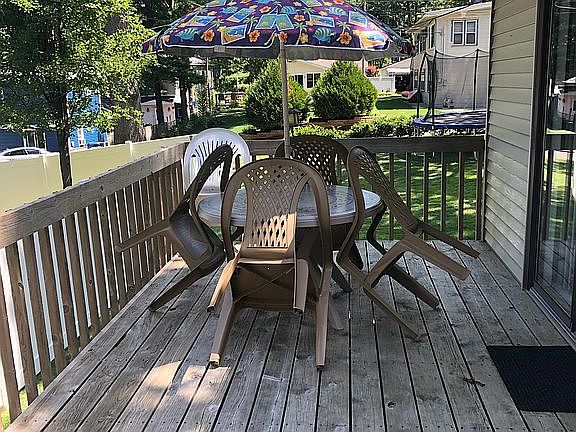 Back Deck (North Side)