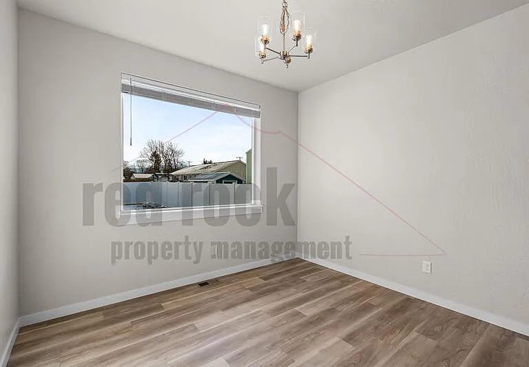 1228 N Tschirley Rd #1 — Photo 7