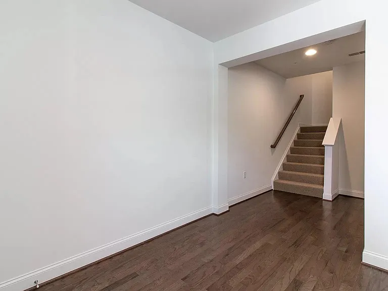 2141 Red Fox Dr — Photo 3