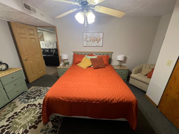 (undisclosed Address)