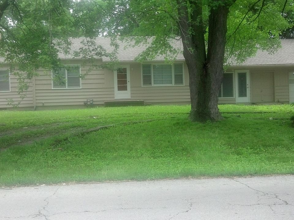 1st image of 10415 Crystal Ave