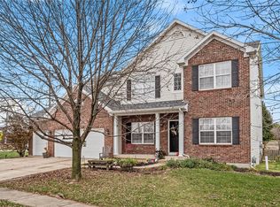 7092 Milburn Estates Dr, O Fallon, IL 62269