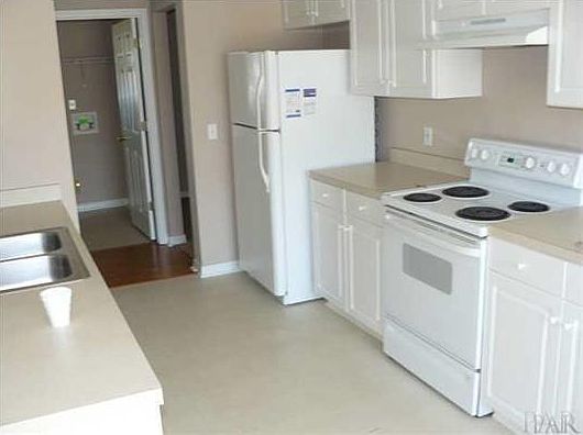3rd image of 2158 Antillies Dr