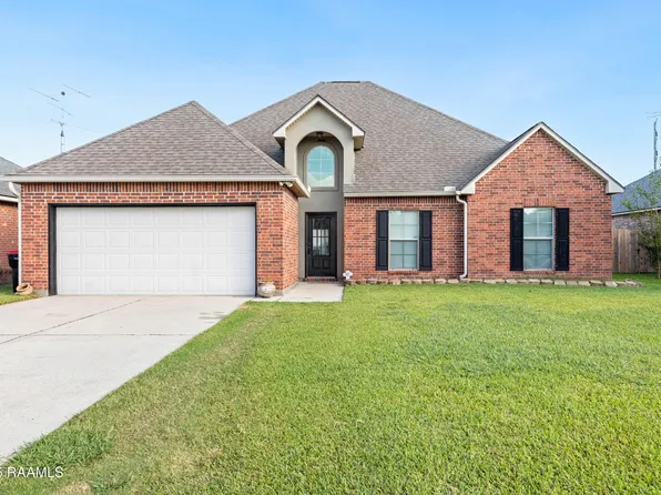 306 Lakefront Dr, Rayne, LA 70578