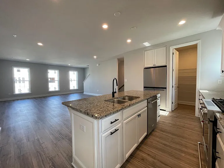209 Gress Rd — Photo 8