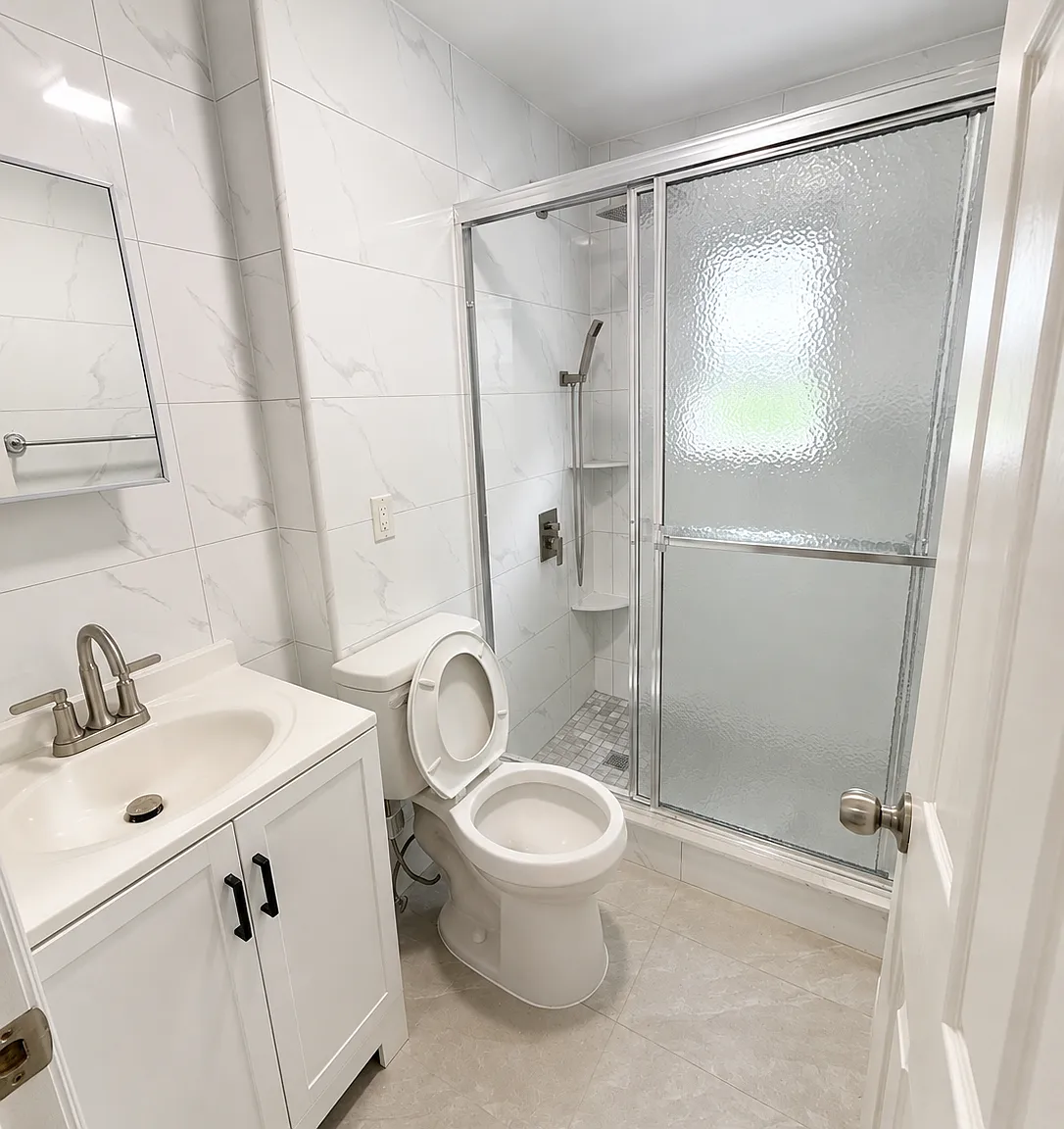 4 bed, 1700 sqft, $4,100 — Photo 2