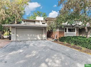 2012 N 102nd St, Omaha, NE 68134