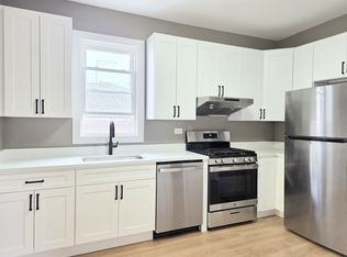 2818 S Lowe Ave #RBD, Chicago, IL 60616