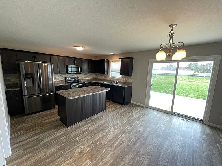 15266 Delphinium Pl — Photo 5
