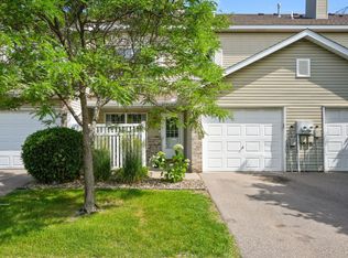 14890 57th St N APT 2A, Stillwater, MN 55082