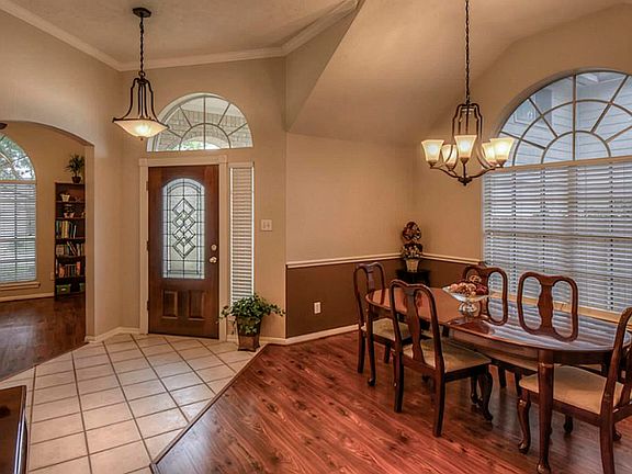 4th image of 8619 Westcove Cir
