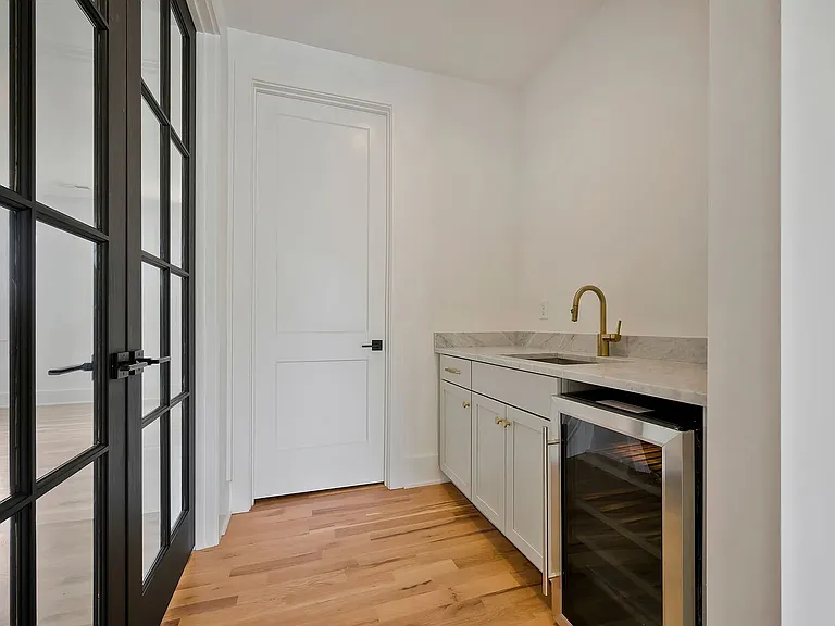 3721B Estes Rd — Photo 14