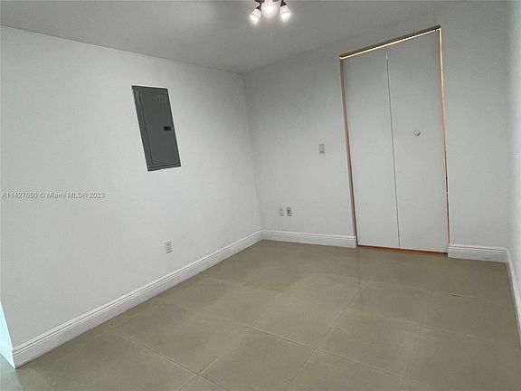 5th image of 350 S Miami Ave APT 2906