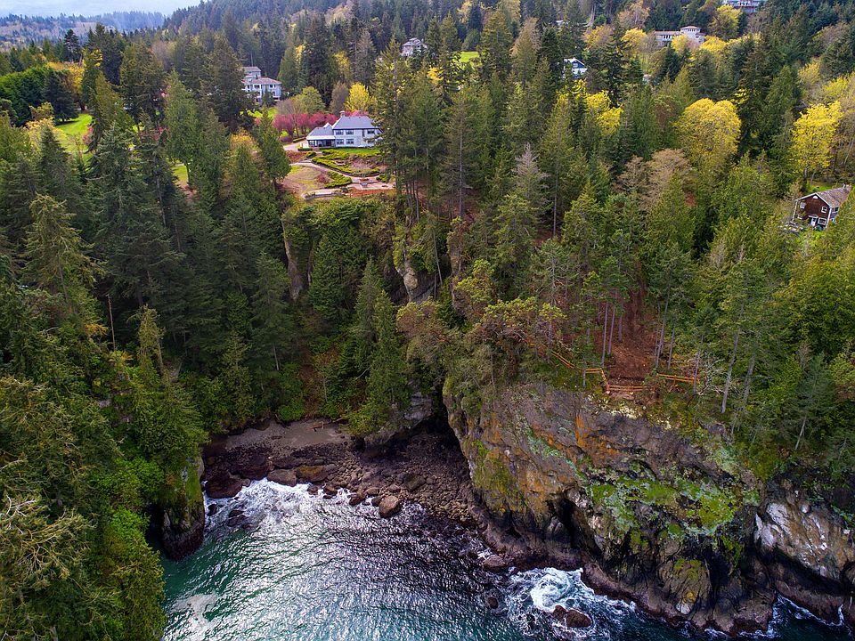 1st image of 164 Seagull Dr