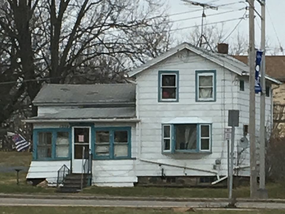 2nd image of 1554 High St