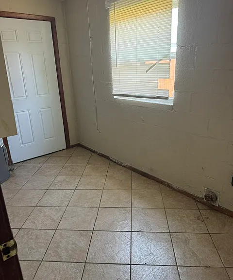 107 Indian Summer Ave — Photo 3