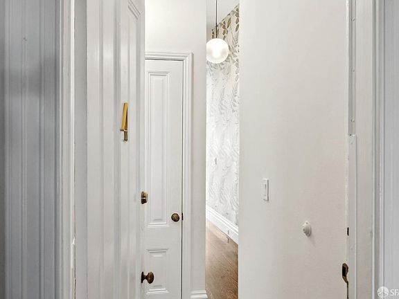 3rd image of 2359 Jackson St #4