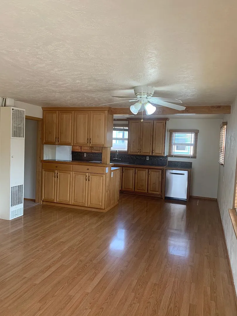 Available now: 3 bedroom~ 1 bath one level house in SW Corvallis — Photo 4