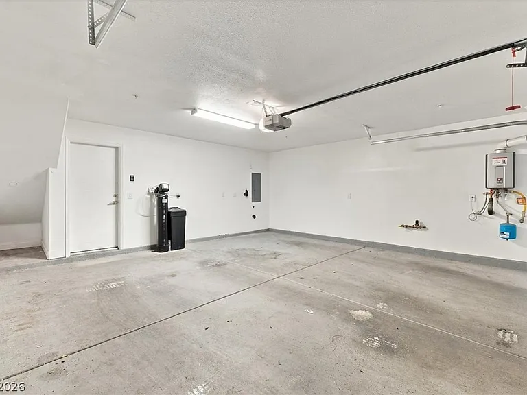 9050 W Tropicana Ave #1001 — Photo 6