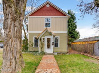 1070 N 1st St, Coeur D Alene, ID 83814