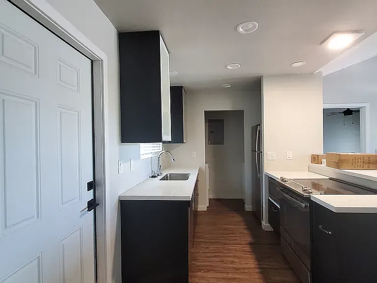 4229 N 17th St #7 — Photo 7