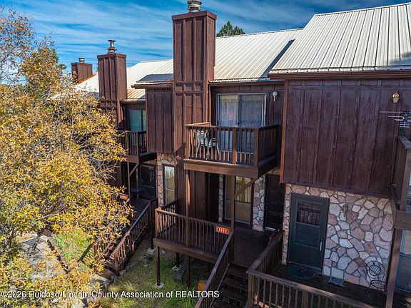 2nd image of 106 Granite Ct #B