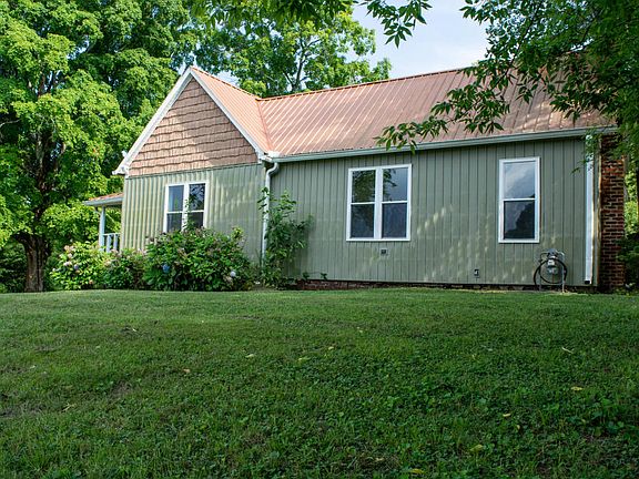 3rd image of 48 Williams Ln