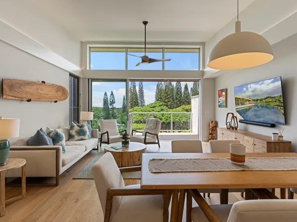 197 Holokahiki Ln #8B-102, Kihei, HI 96753