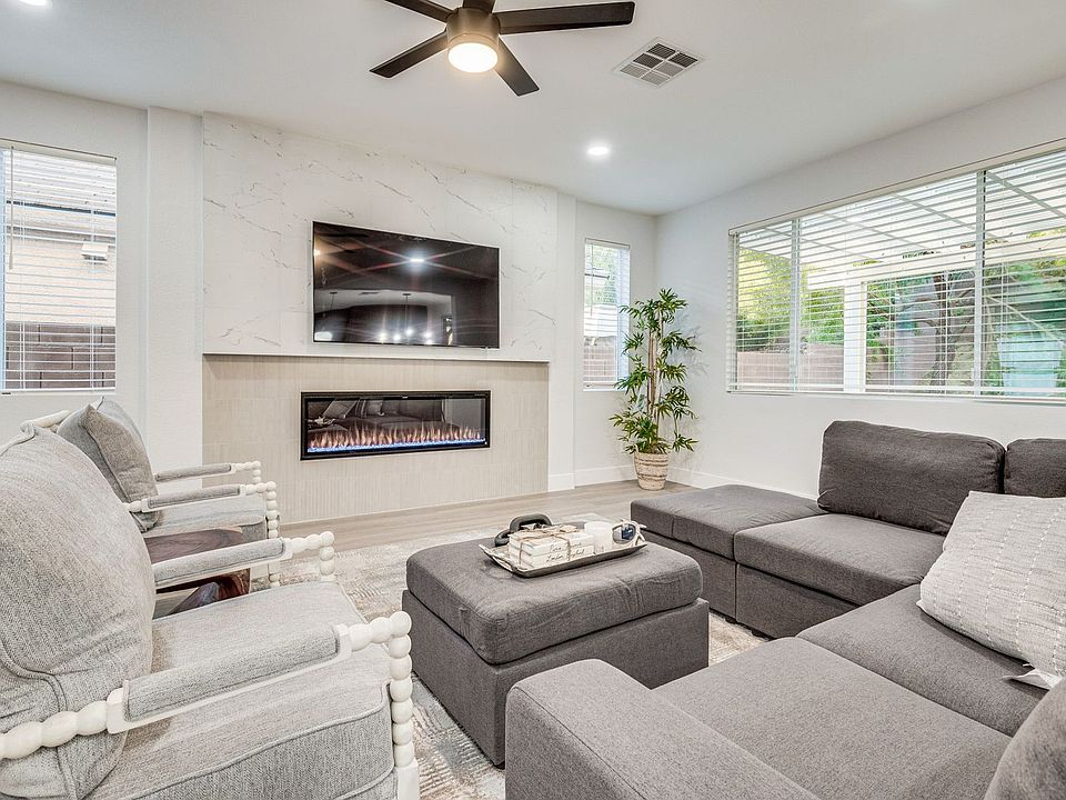 1st image of 11086 Evvie Ln
