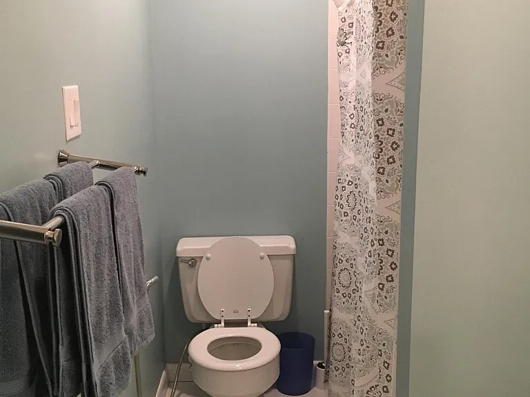 11635 Hunters Green Ct — Photo 20