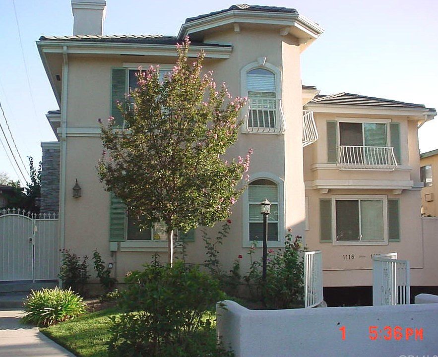 1st image of 1118 W Huntington Dr Unit C