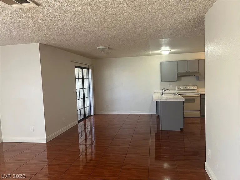 1337 Kari Lee Ct #B — Photo 10