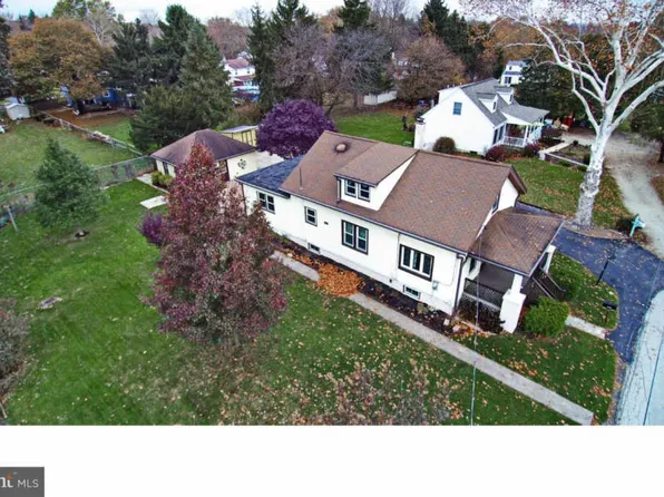 1016 Livingston St, Phoenixville, PA 19460