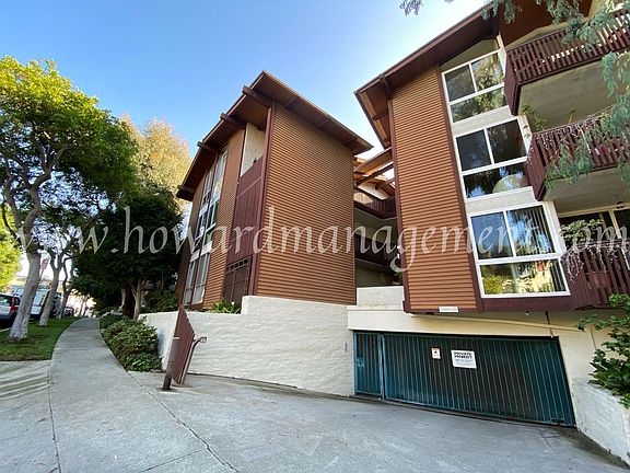 2nd image of 5650 Sumner Way Unit 215