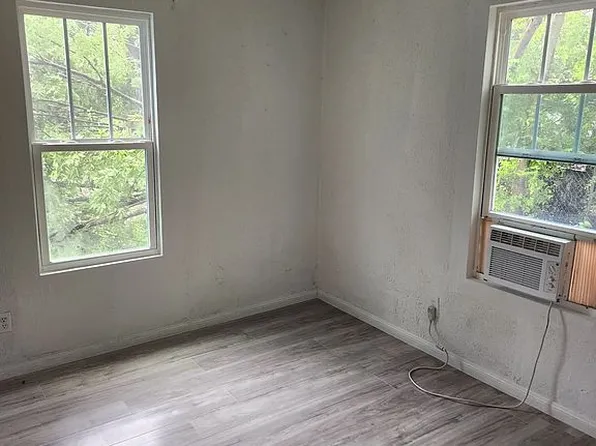 4602 Leffingwell St, Houston, TX 77026