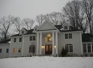 12 Saw Mill Rd, Warren, NJ 07059