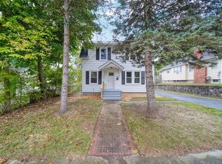 705 Gettysburg Ave, Jackson, MI 49203