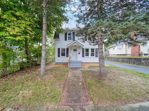 705 Gettysburg Ave, Jackson, MI 49203