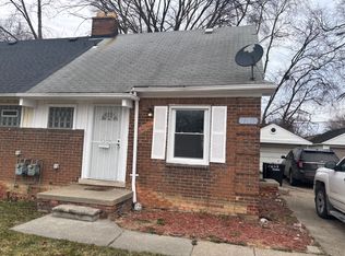 19237 Moross Rd, Detroit, MI 48224