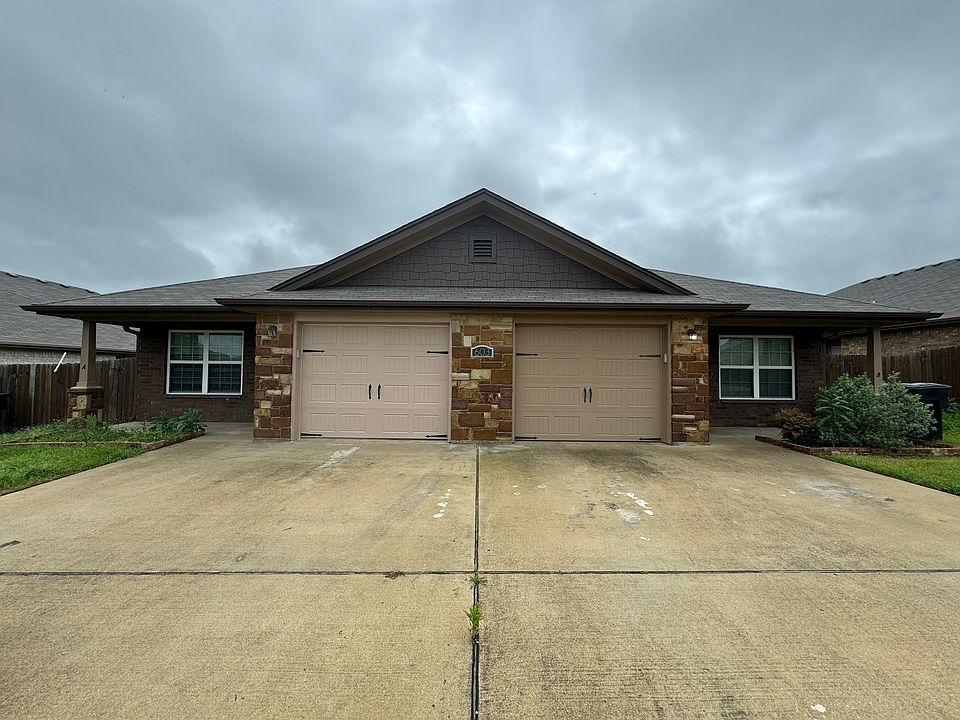 1st image of 603 Kacie Dr #B