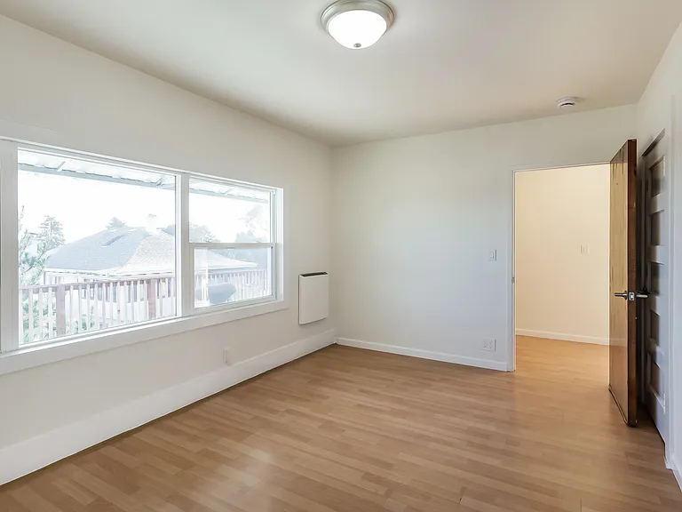 2849 Delaware St #4 — Photo 6